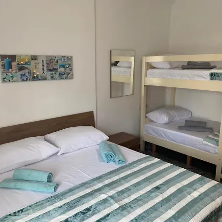 E&e Apartment Velipoje
