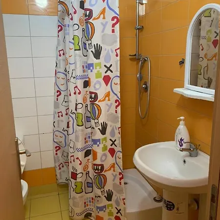 E&e Apartment *