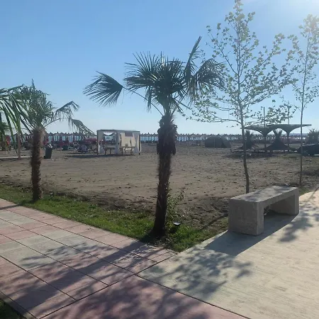 E&e * Velipojë